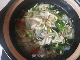 酸辣魔芋海带汤的做法步骤:11