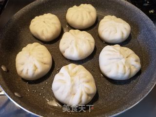 生煎大包的做法步骤:12