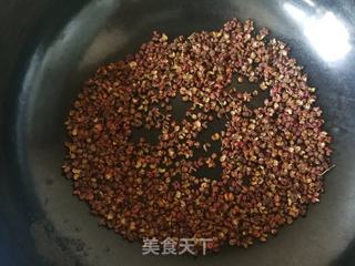 韭菜木耳鸡蛋粉条包的做法步骤：5