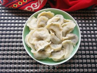 韮菜木耳鸡蛋粉条素饺的做法步骤:15