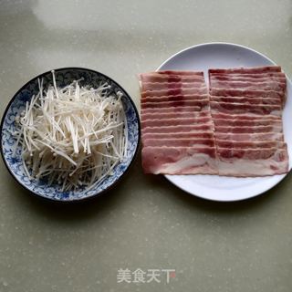 烤培根金针菇的做法步骤:2
