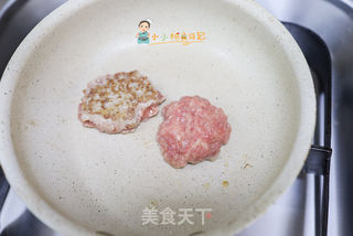 10个月以上辅食牛肉饼汉堡的做法步骤:6