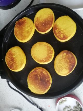 南瓜发饼的做法步骤：7