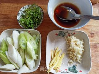 葱爆羊肉的做法步骤:4