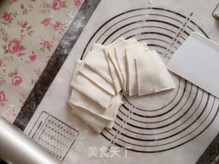 肉三鲜馄饨的做法步骤:6
