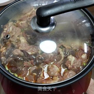 猪杂蔬菜锅的做法步骤:15