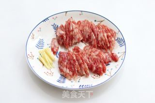 腊肠煲仔饭的做法步骤:3