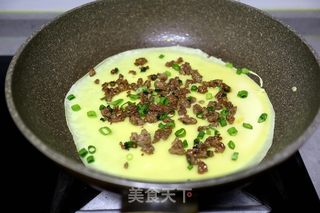 牛肉鸡蛋软饼的做法步骤：7