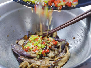 手撕茄子的做法步骤:6