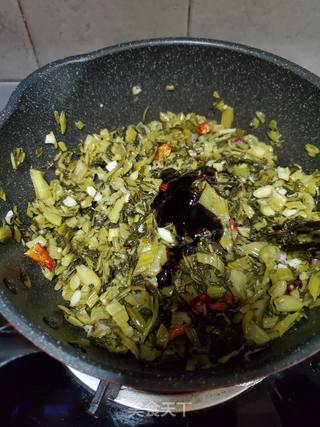 干辣椒炒酸菜的做法步骤:6