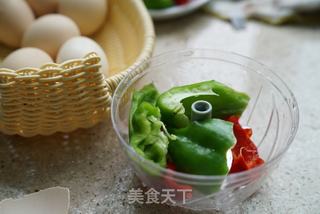 菜椒酱汁煎蛋的做法步骤:5