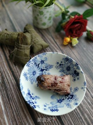 红豆蜜枣豆沙粽的做法步骤:9