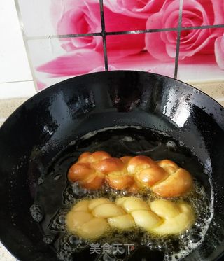 自制麻花的做法步骤:11