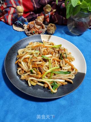 胡萝卜肉丝炒乌冬面的做法步骤:12