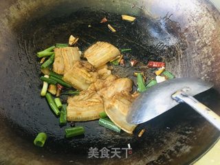 干锅手撕莲花菜的做法步骤：6