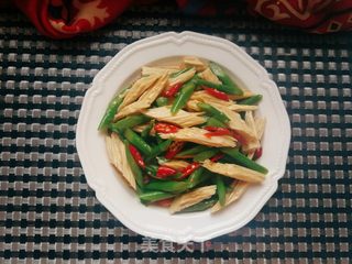 芦笋拌腐竹的做法步骤：11