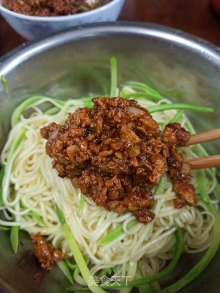 鸡蛋酱拌面的做法步骤:7