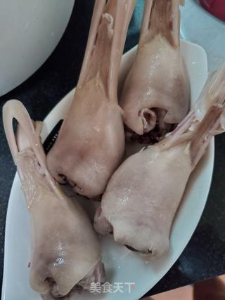 卤鸭下巴的做法步骤:3
