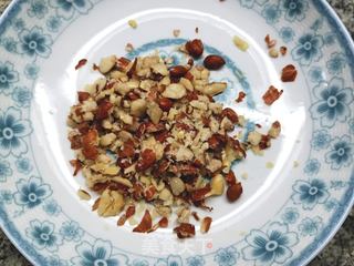 花生碎娃娃菜的做法步骤：1