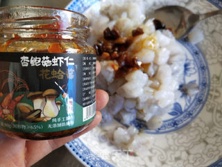 酱香虾仁肠粉的做法步骤:2