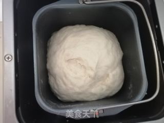 面食一一黑芝麻心形花卷的做法步骤:2