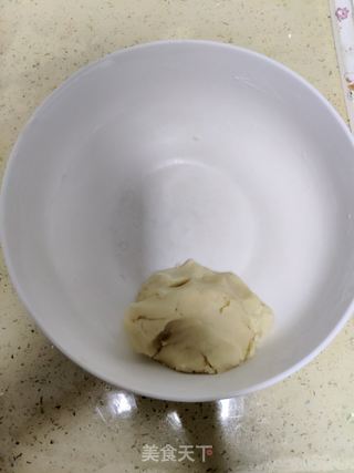 椰蓉老婆饼的做法步骤:3