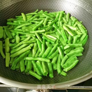 梅干菜烧四季豆的做法步骤：5