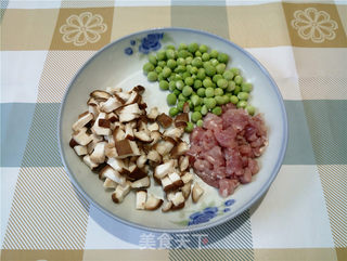 番茄豌豆肉酱意面的做法步骤:4