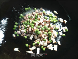 番茄豌豆肉酱意面的做法步骤:7