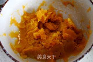 樱桃果酱红薯饼的做法步骤:2