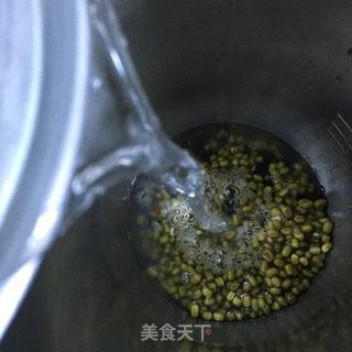 黑豆绿豆豆浆的做法步骤：5