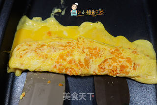 9个月以上辅食胡萝卜花朵厚蛋烧的做法步骤:7