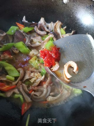 芹菜炒猪肚的做法步骤:12