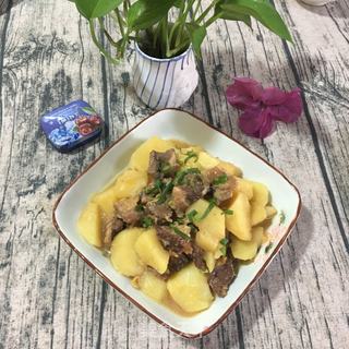 牛腩烧土豆的做法步骤：12
