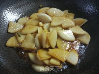 午餐肉烧白萝卜的做法步骤:6