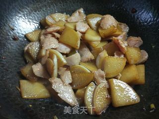 午餐肉烧白萝卜的做法步骤:8