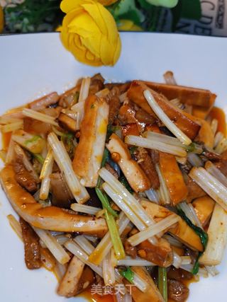 香干芹菜肉丝的做法步骤:7