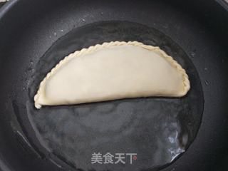 野菜盒子的做法步骤：9