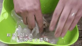 起片蒸鲈鱼的做法步骤:5