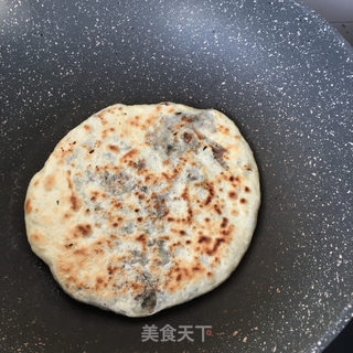 车前草肉馅饼的做法步骤：28