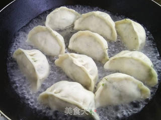 素馅煎饺的做法步骤:10