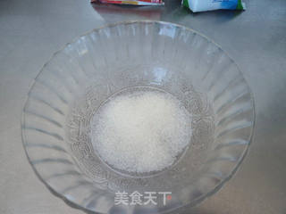 柠檬牛奶冰淇淋的做法步骤:2