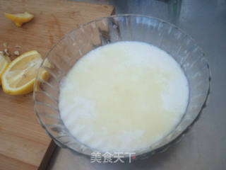 柠檬牛奶冰淇淋的做法步骤:4