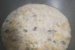 咖喱蘑菇鸡肉焗饭的做法步骤:2