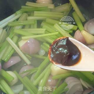 广东鸡煲的做法步骤:11