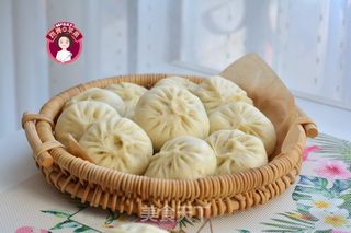 鸡蛋杂蔬包子的做法步骤:21