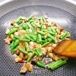 四季豆焖面的做法步骤:5