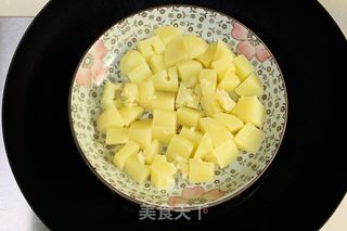 爆浆芝士土豆球的做法步骤：2
