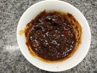 酱爆牛蛙的做法步骤：4