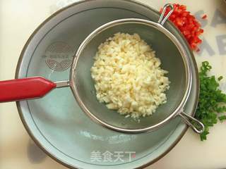蒜蓉粉丝蒸扇贝的做法步骤:10